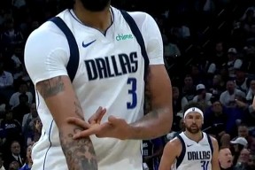 关于浓眉哥在独行侠比赛中挺进下一轮，败北引发热议！的信息-乐动平台